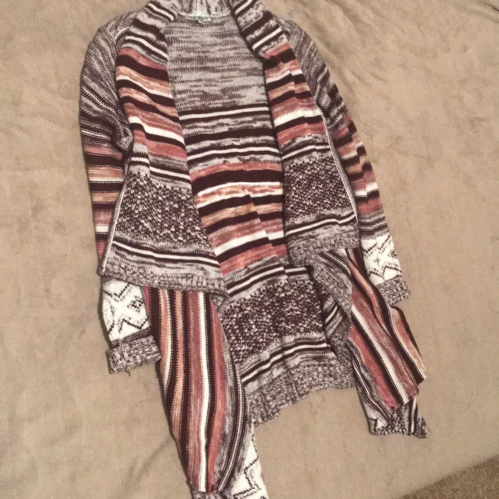 Maroon Boho cardigan